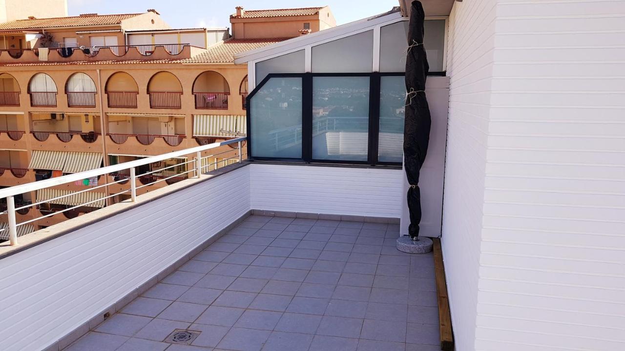 Atico Aqua Peniscola, 1ª Linea De Playa, Parking Y Piscina Apartment Bagian luar foto